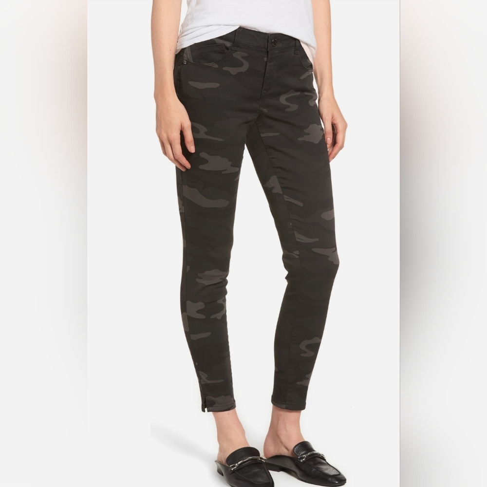 Wit & Wisdom Black Cammo Jeans